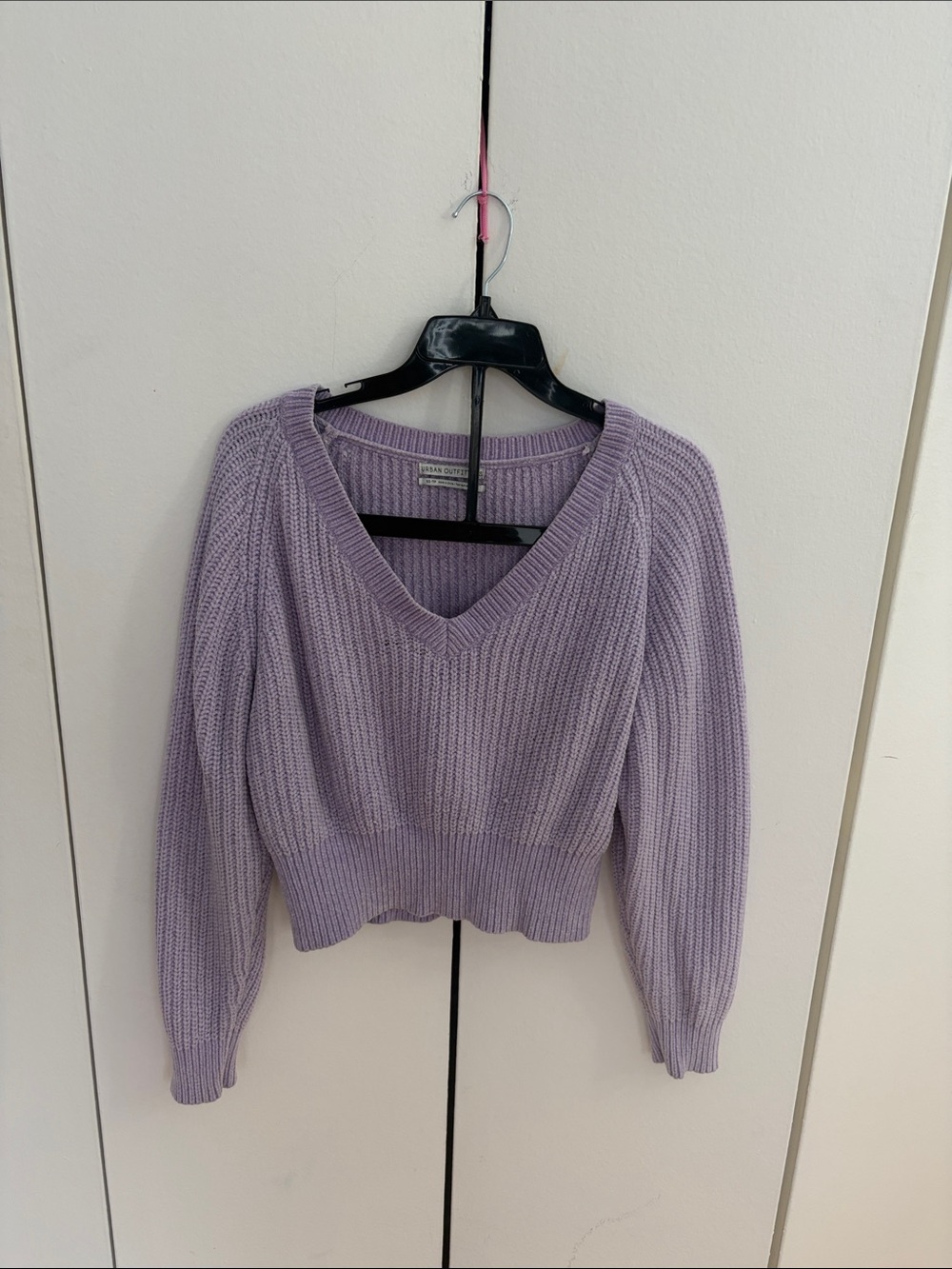 Urban Outfitters Lilac V-Neck Ribbed Cropped Sweater
